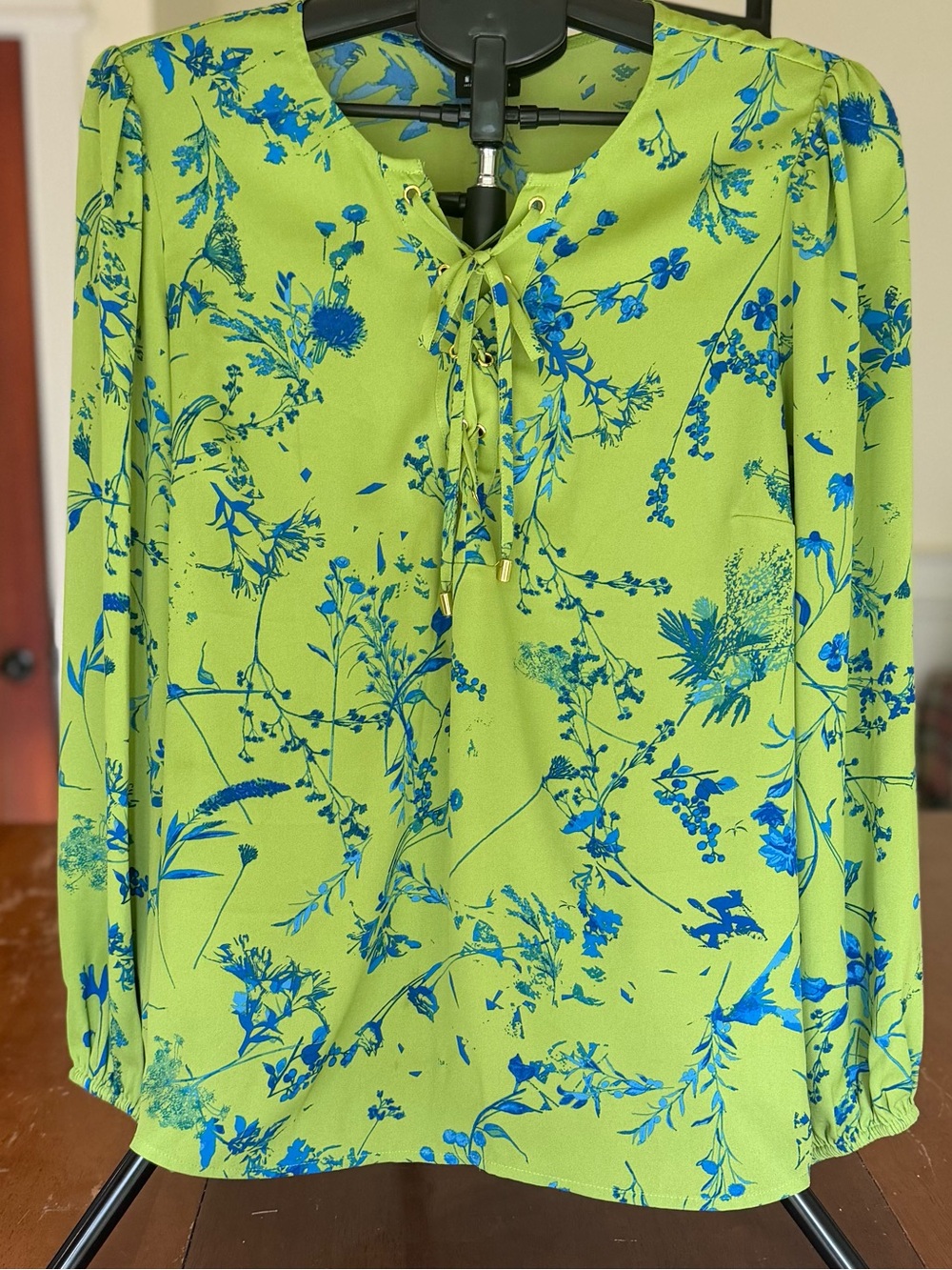 Women's Lime Green Floral Tie-Neck Blouse